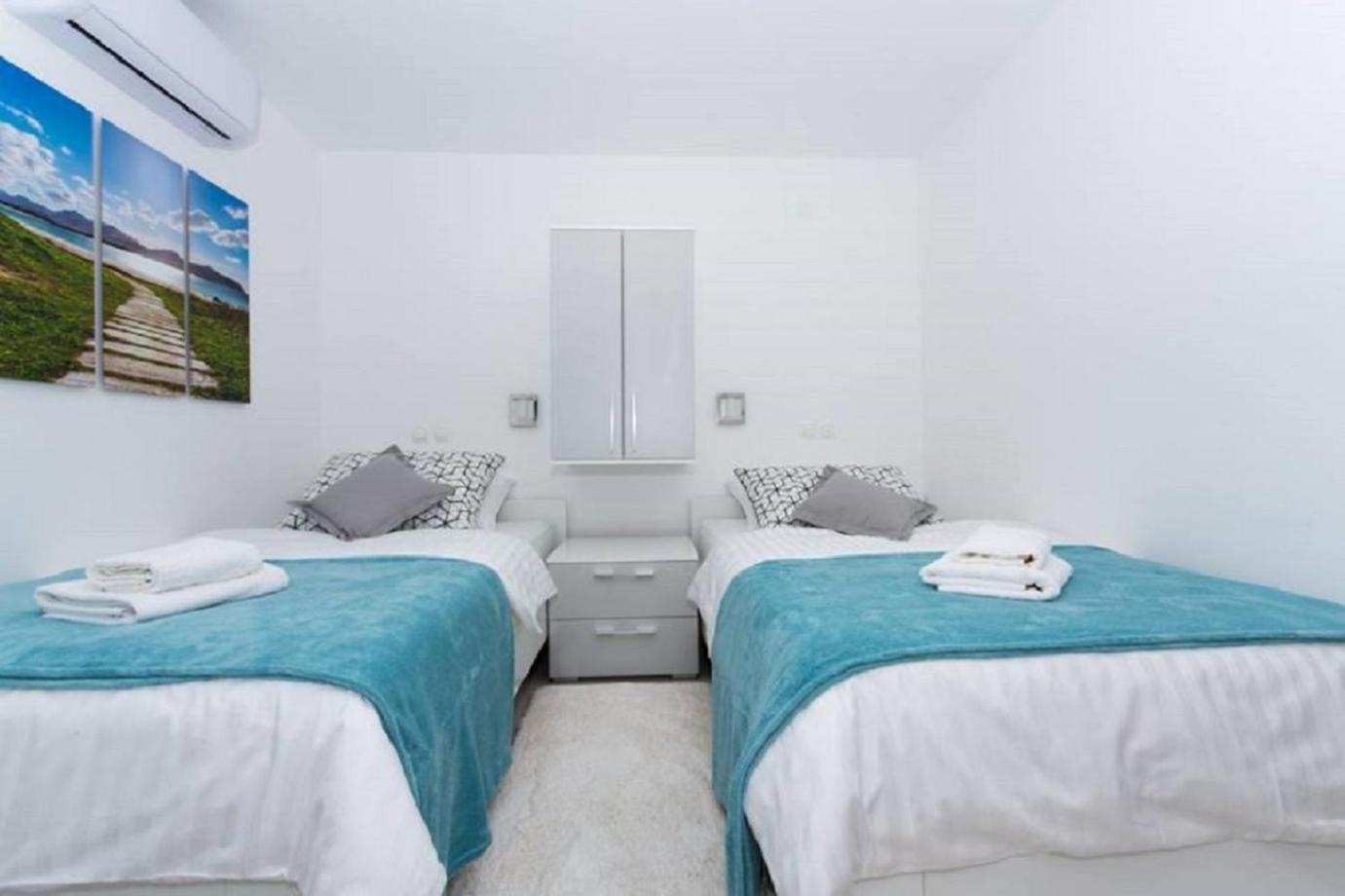Agava Lux Lägenhet Trogir Exteriör bild